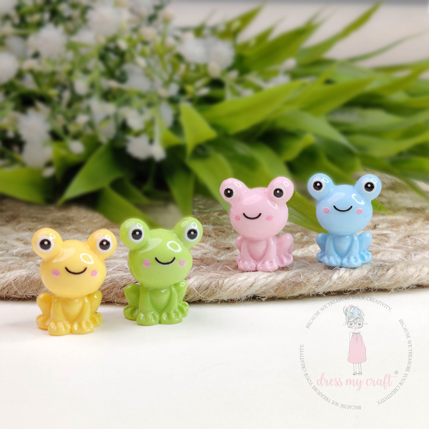 Miniature Big Eyes Frogs