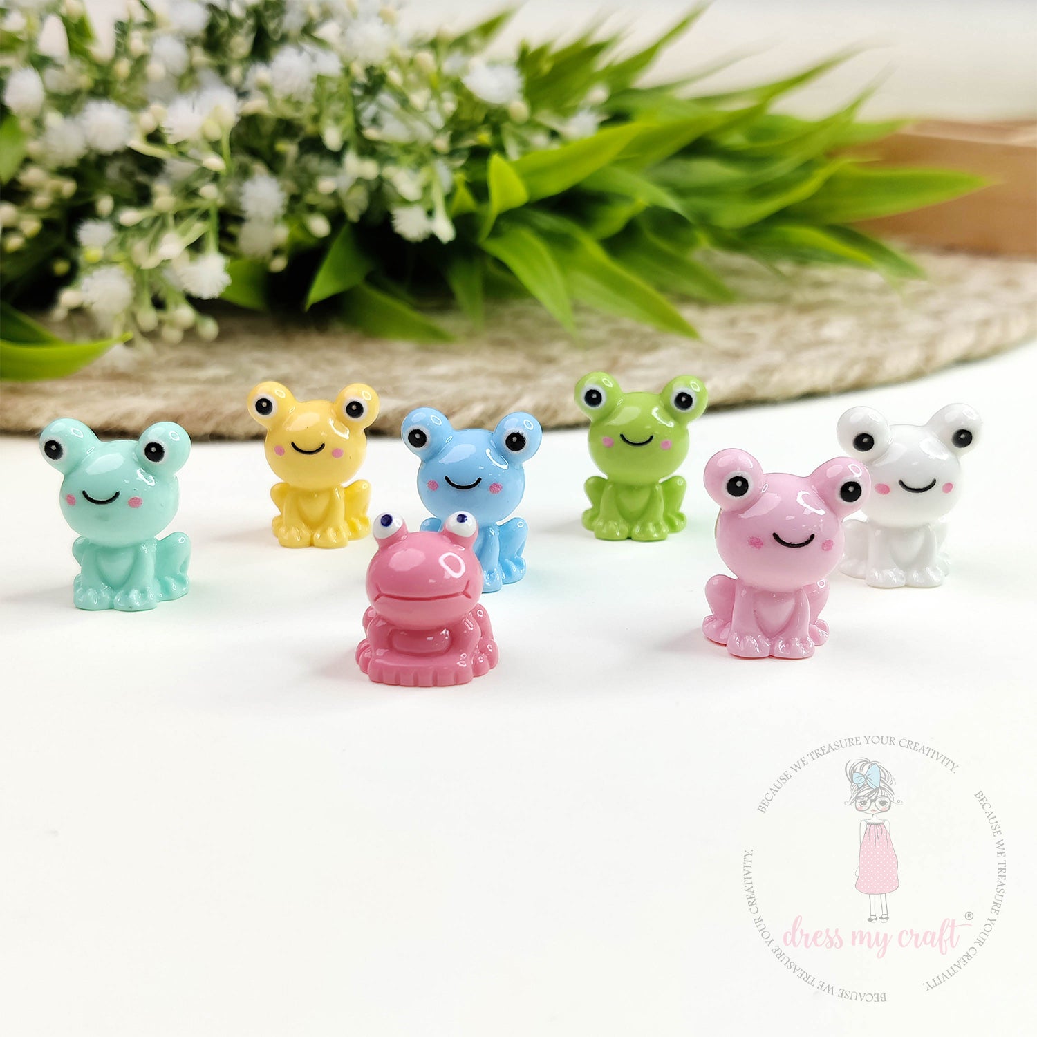 Miniature Big Eyes Frogs