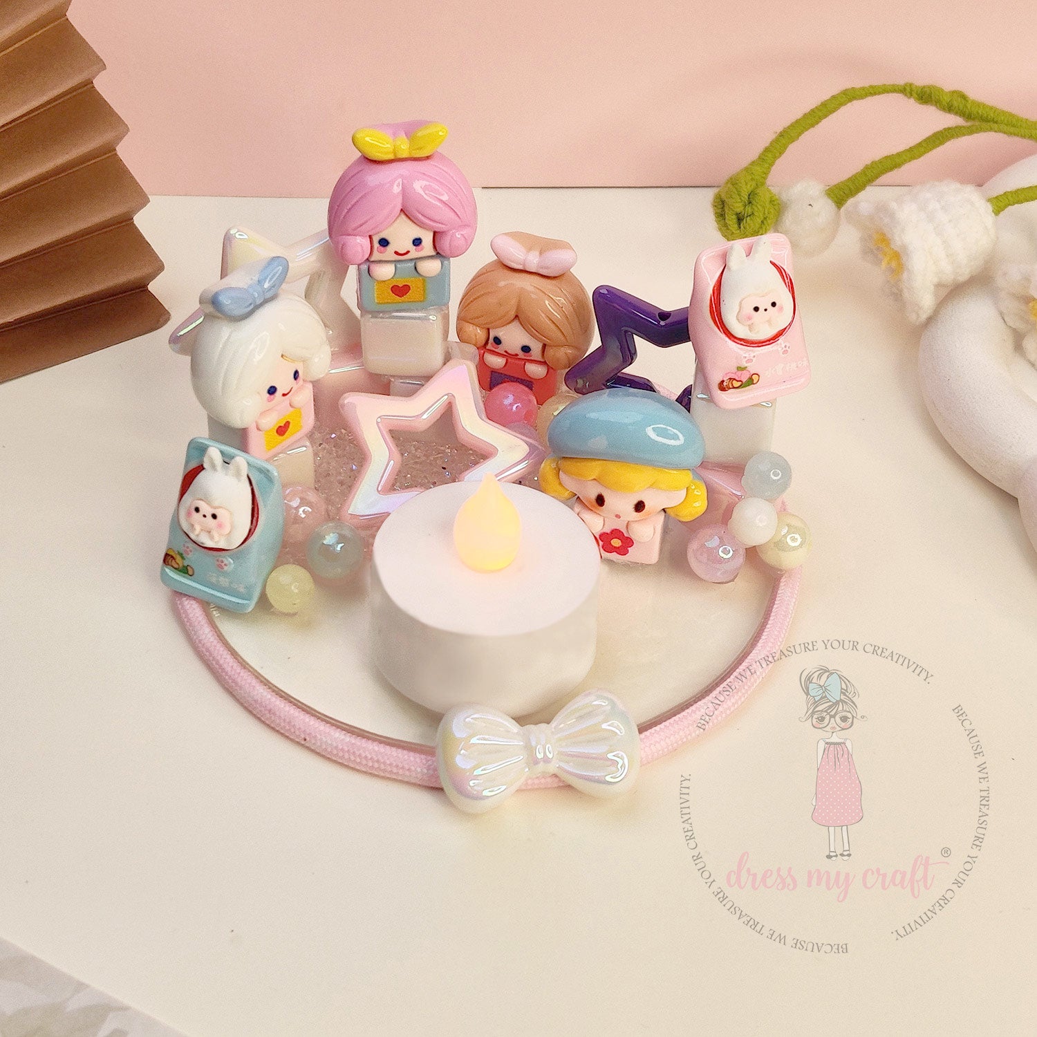 Holographic Acrylic Square Beads - Ivory