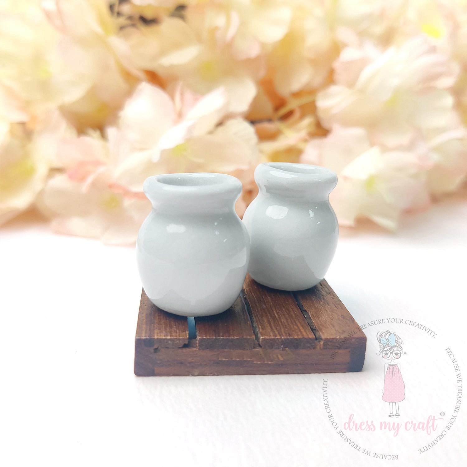 Miniature Flower Vase - White