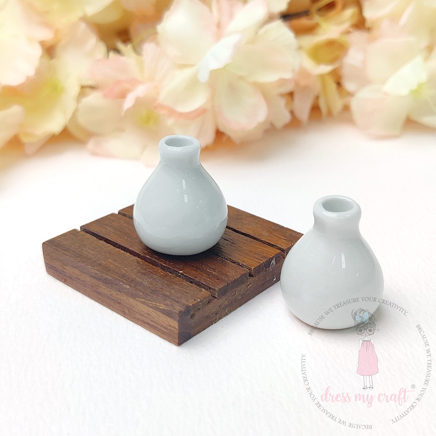 Miniature Bud Vase - White