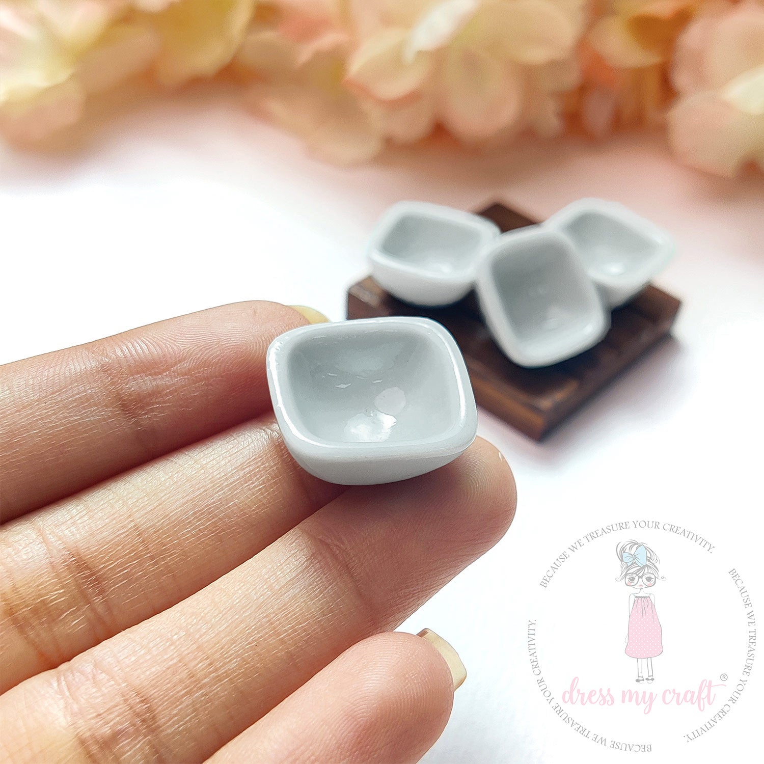 Miniature Square Salad Bowls