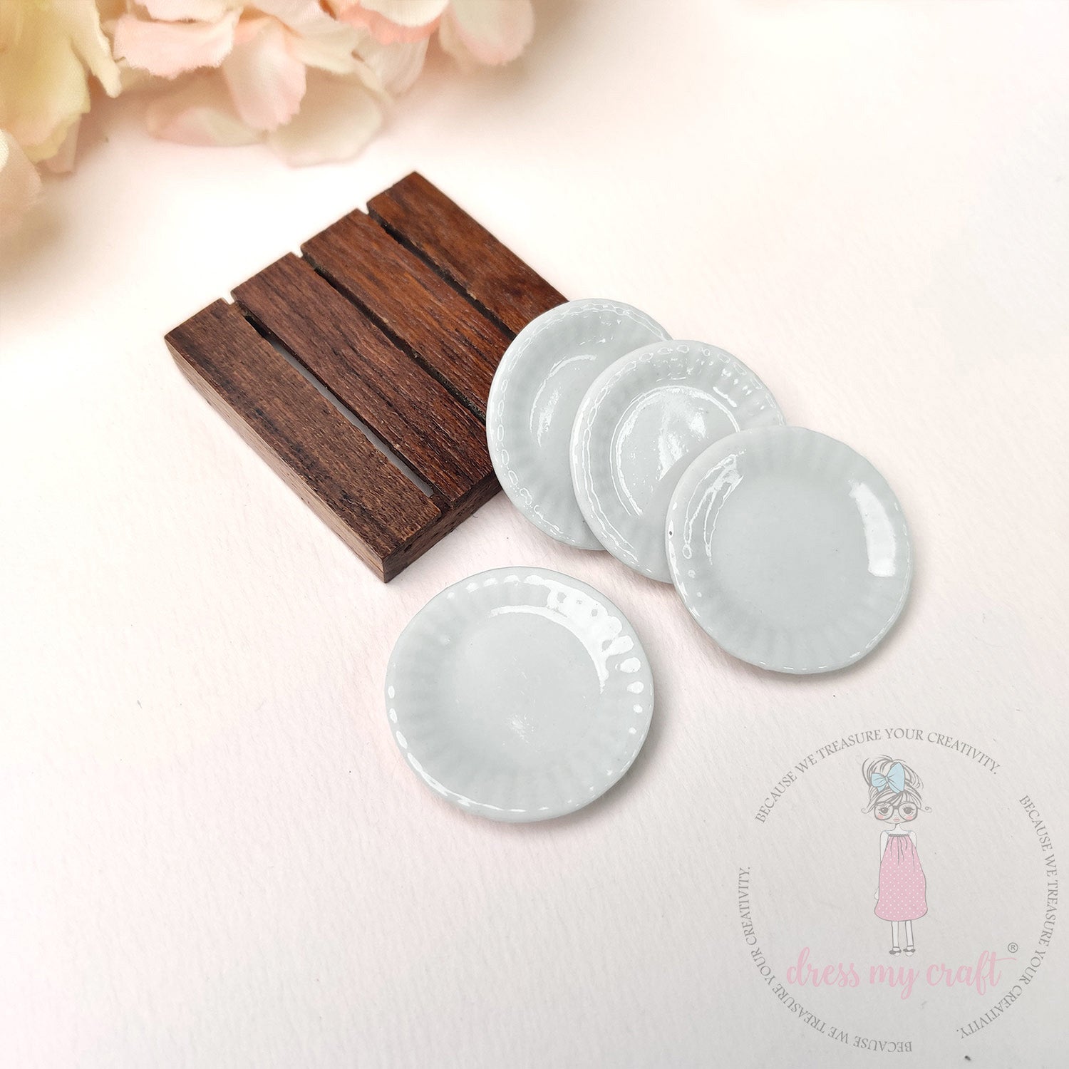 Miniature Fluted Edge Plates - White