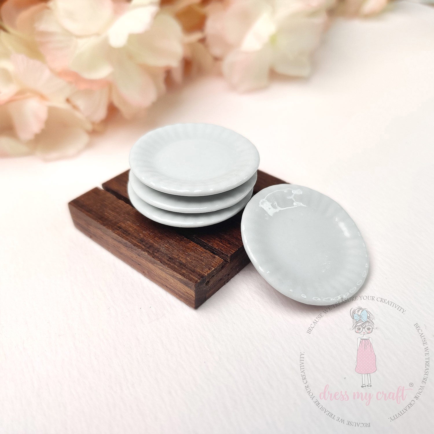 Miniature Fluted Edge Plates - White