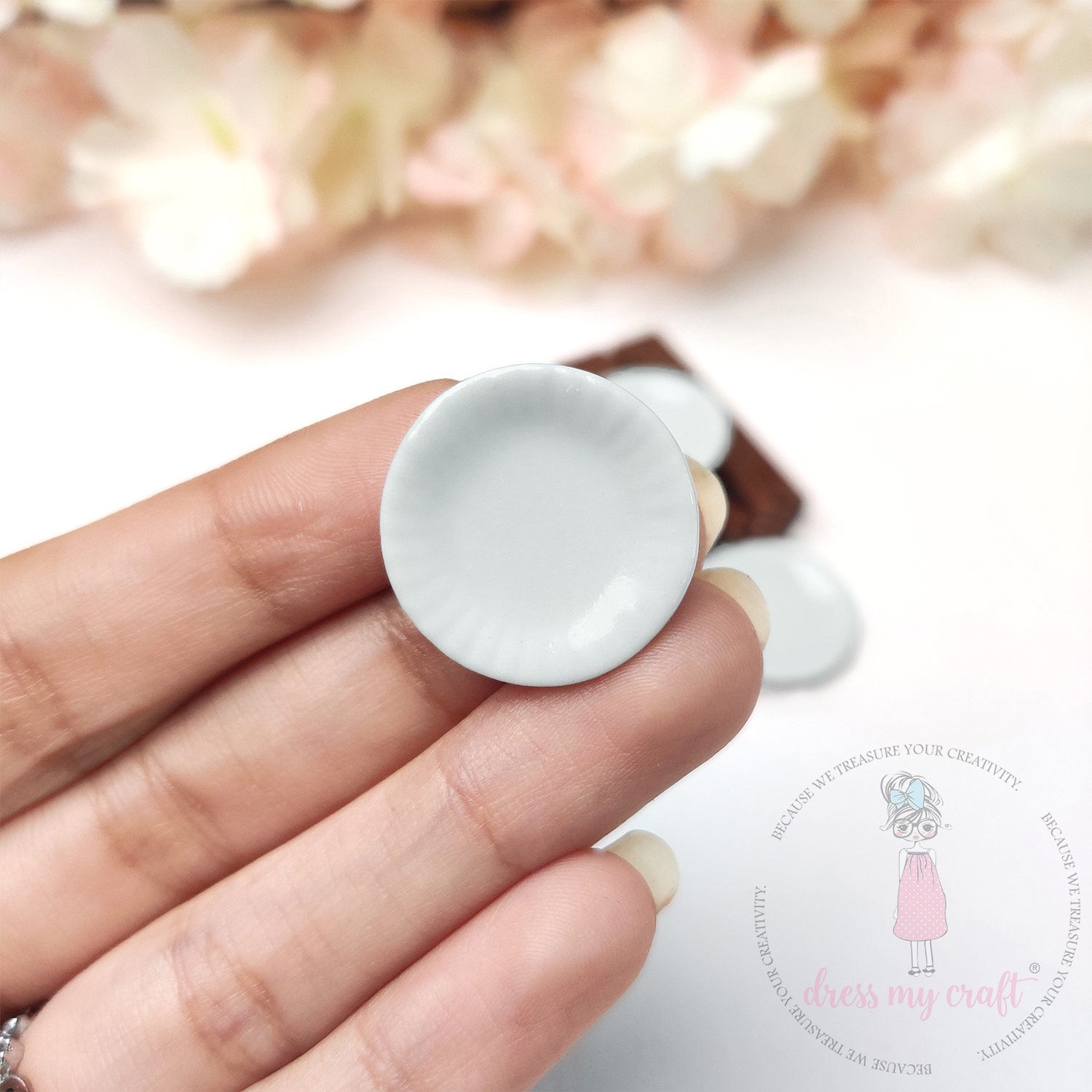 Miniature Fluted Edge Plates - White