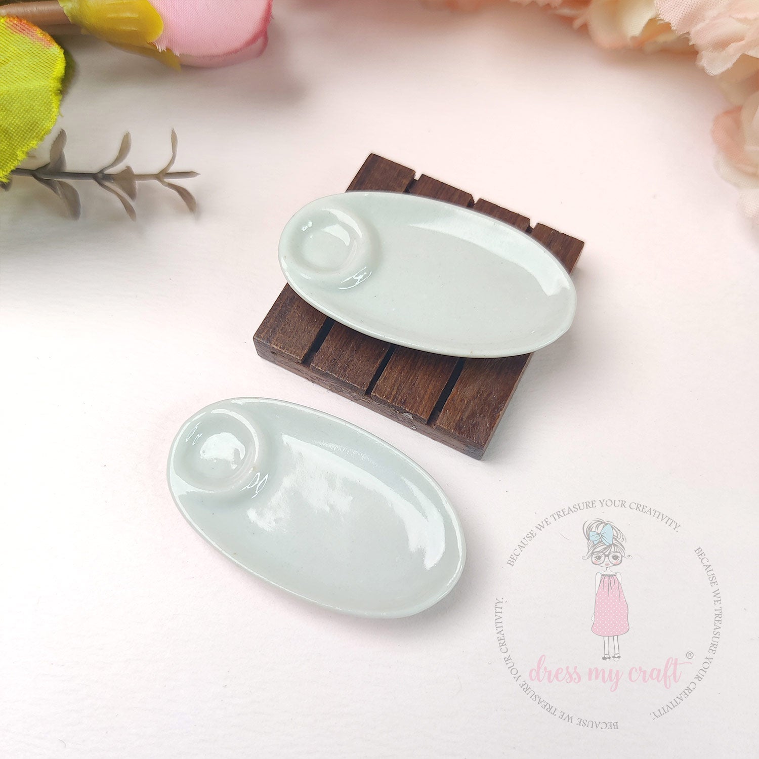 Miniature Oval Snacks Trays