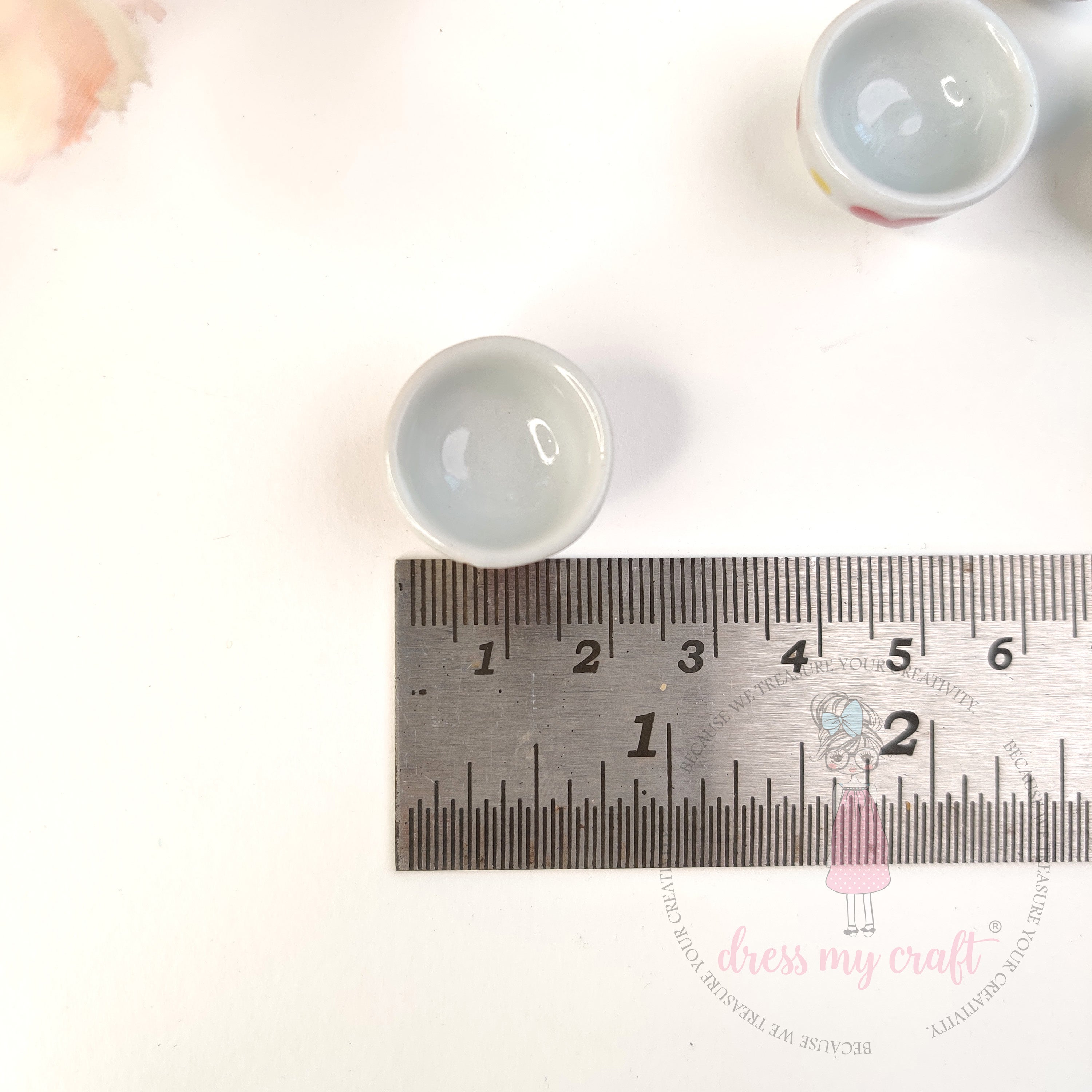 Miniature Heart Pattern Bowl