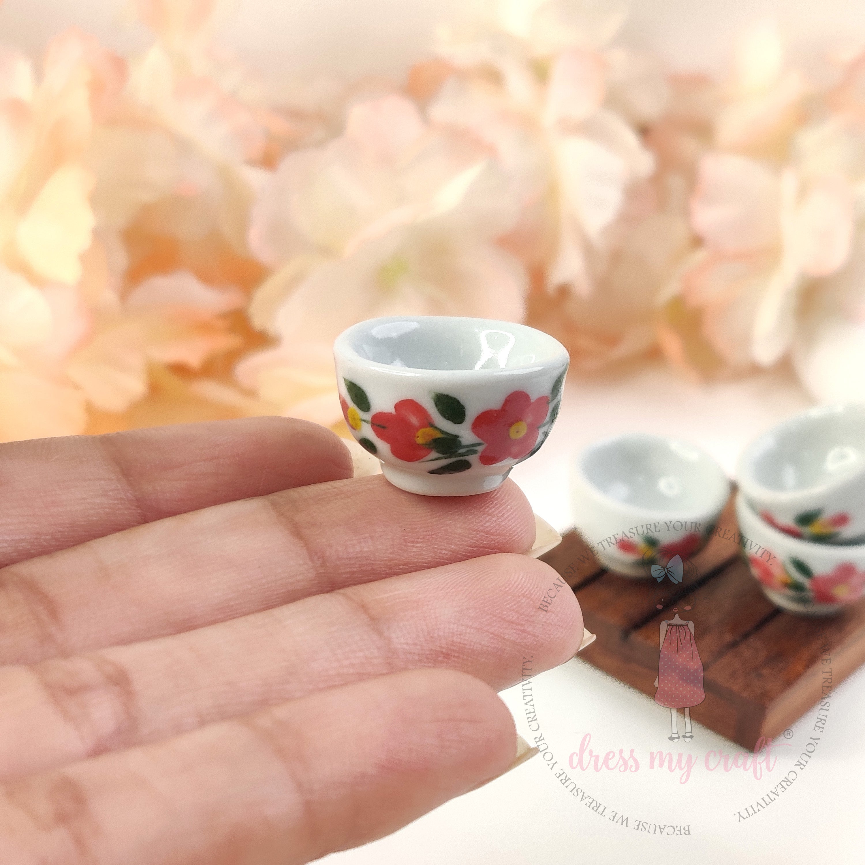 Miniature Floral Pattern Bowl