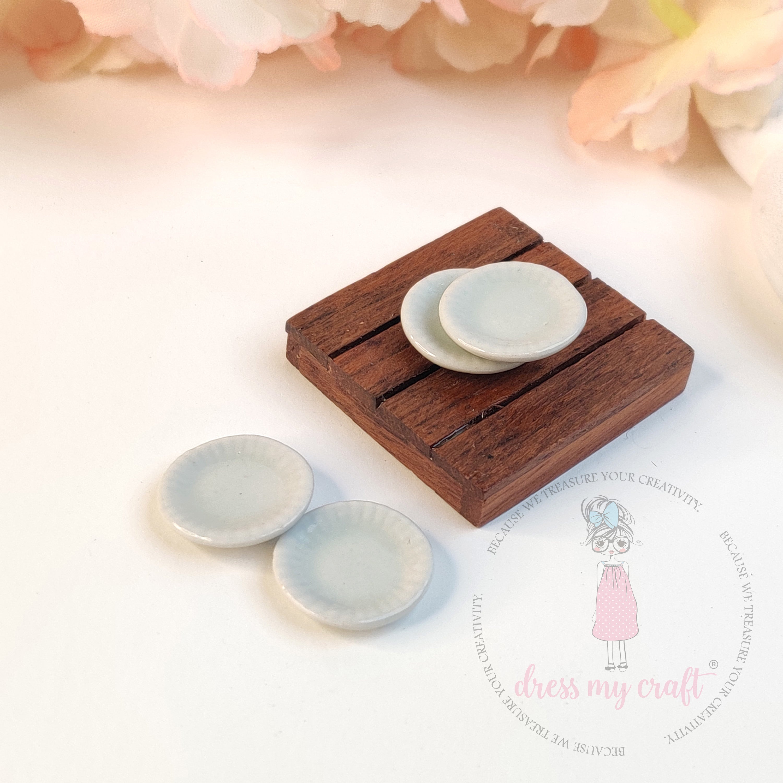 Miniature Fluted Edge Plates - Mini
