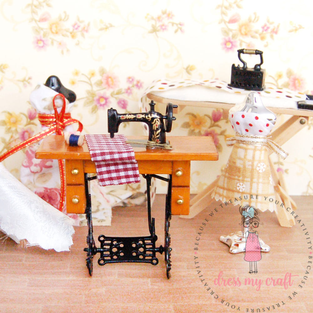 Miniature Sewing Machine