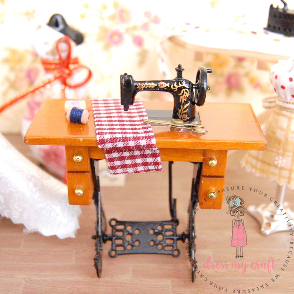 Miniature Sewing Machine