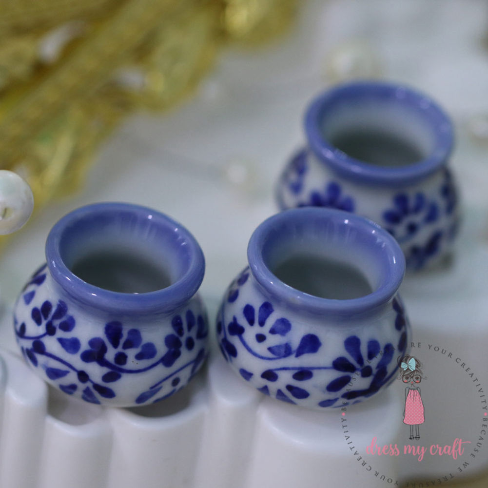 Miniature Round Pot