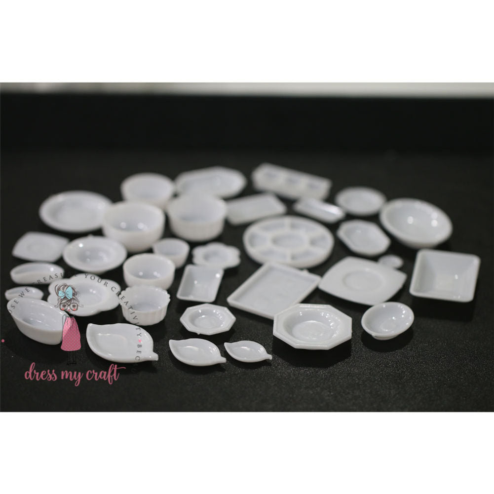 Miniature Table Dinner Set