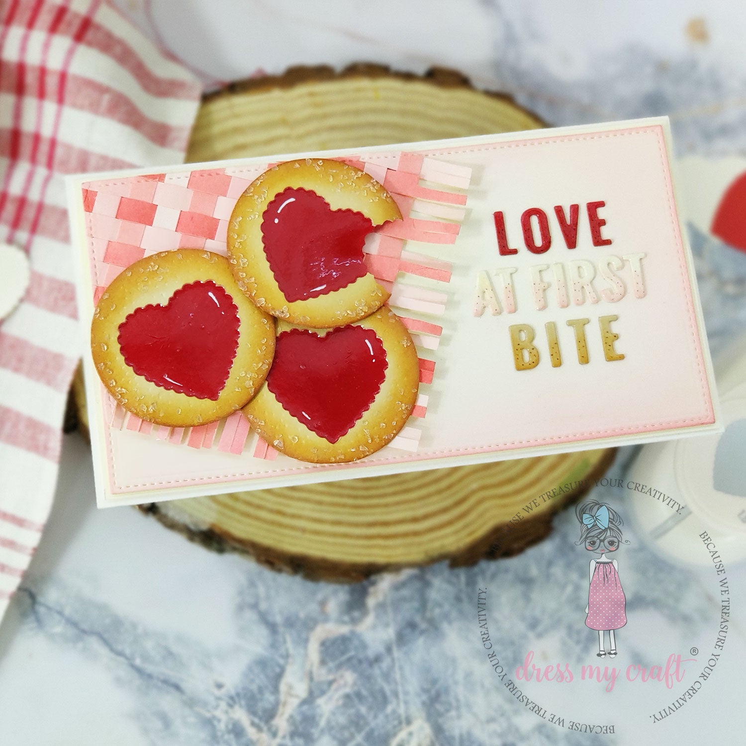 1.5" Scalloped heart punch