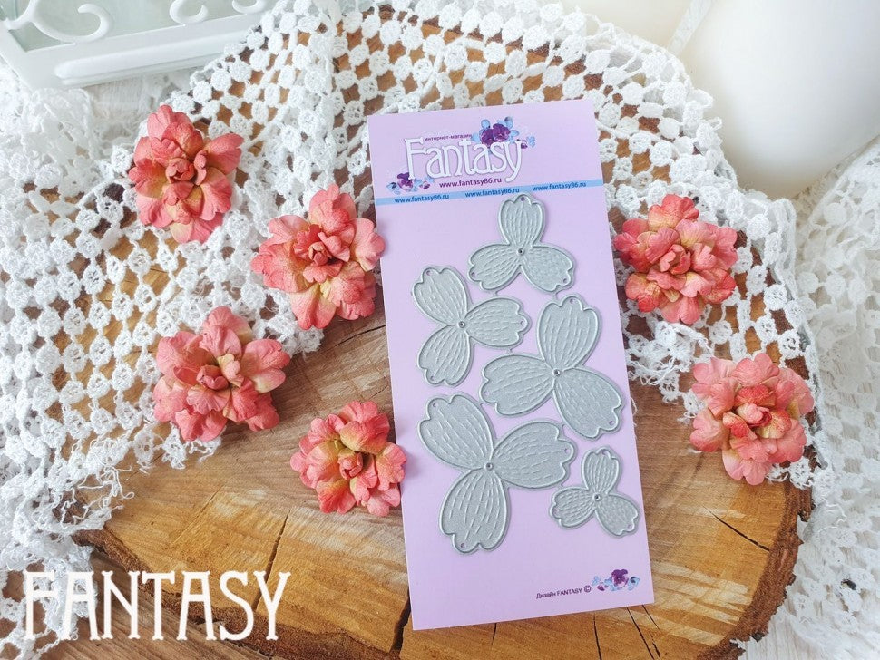 Fantasy Cutting Drill "May Trefoil" Size 9*5 cm