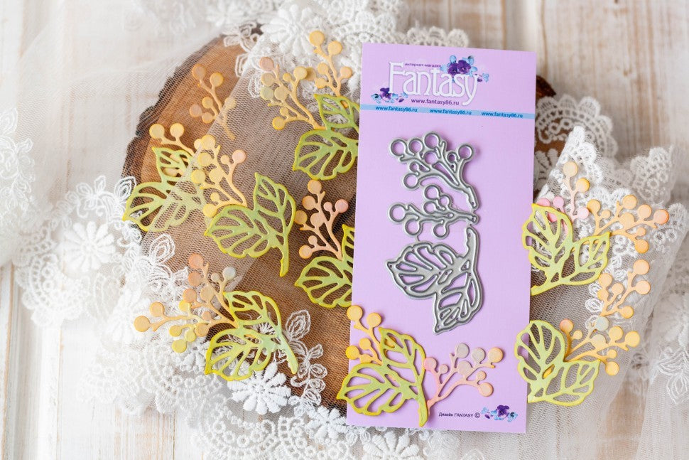 Fantasy Cutting Drill "Berry Summer" 6.7*3.3 cm