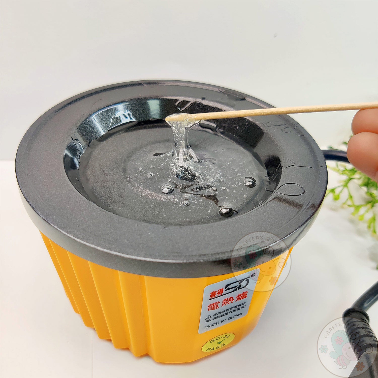 Hot Glue Pot