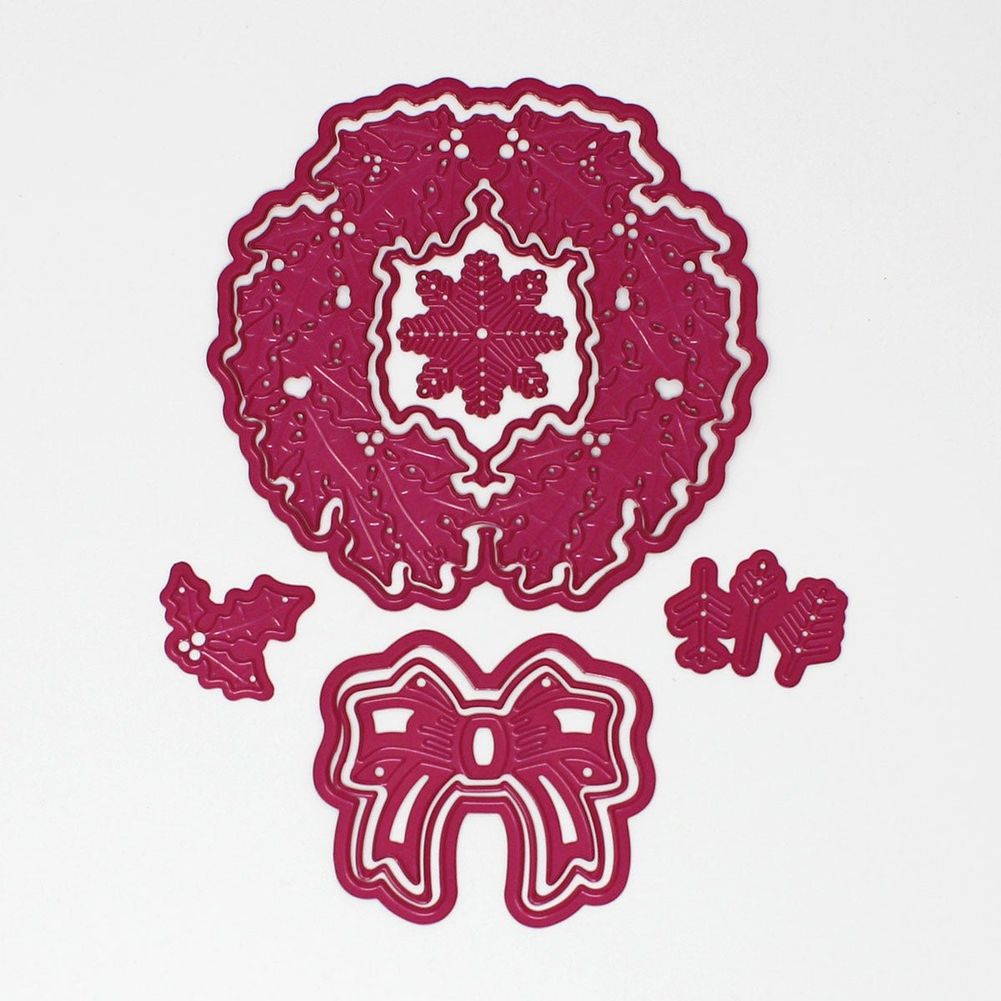 Seasonal Wreath Die