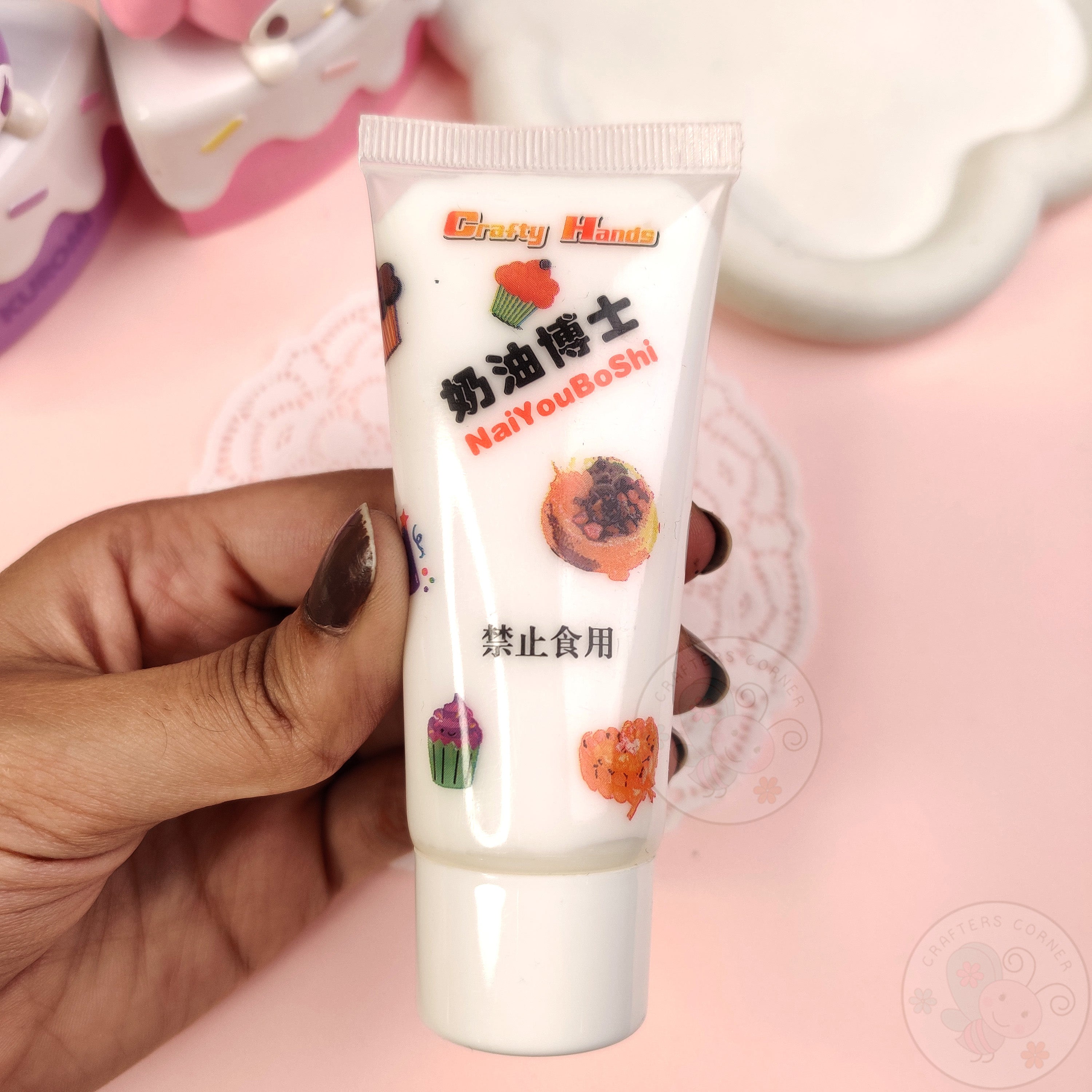 Decoden  Clay – Soft White
