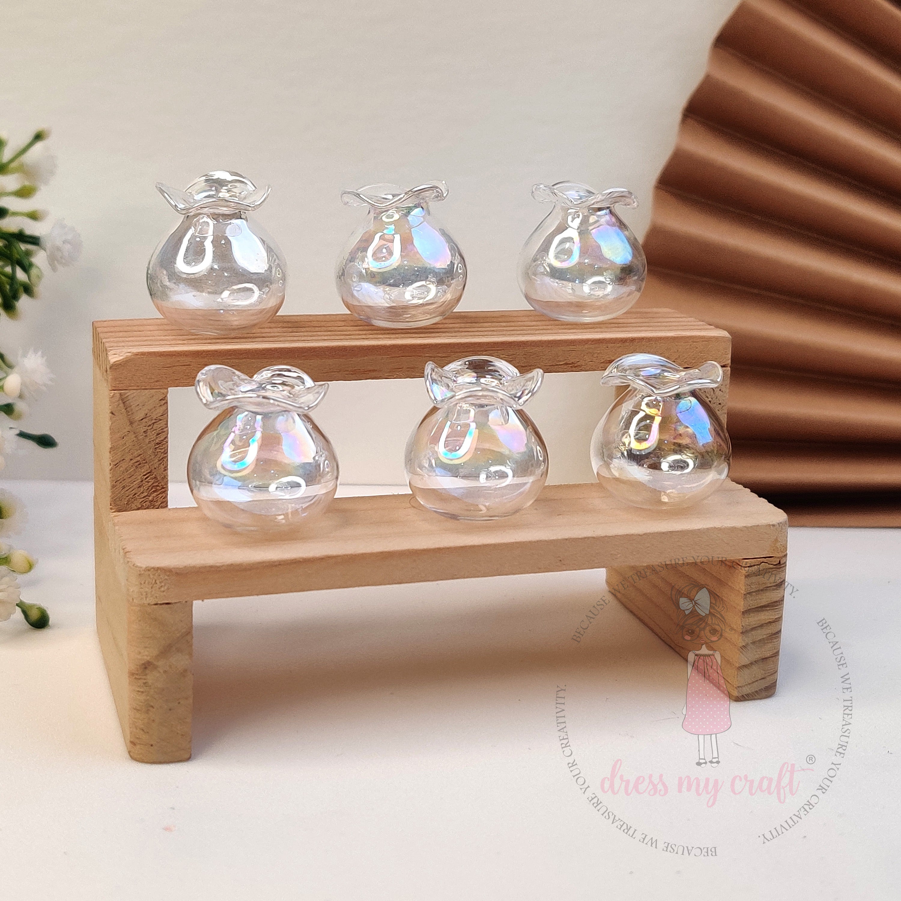 Mini Flower Vase – Crystal Wave