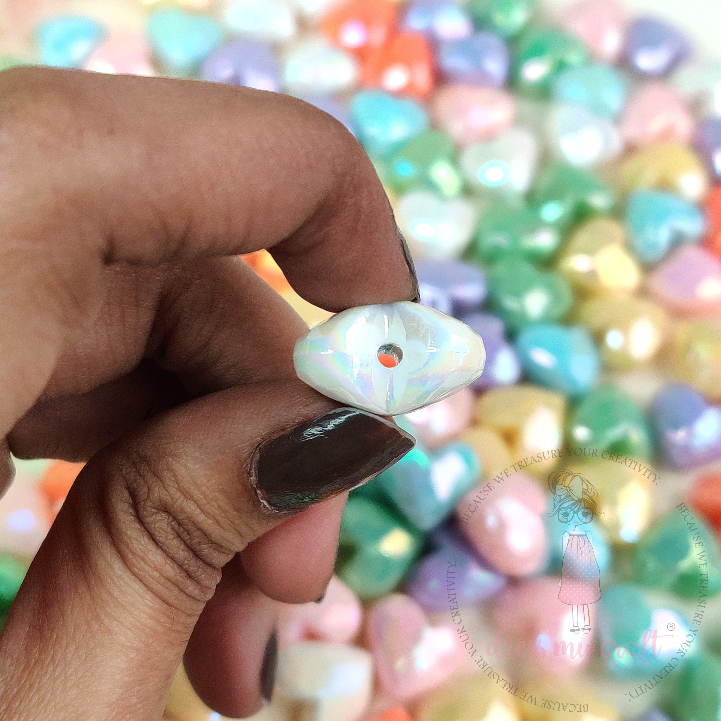 Holographic Faceted Heart Beads