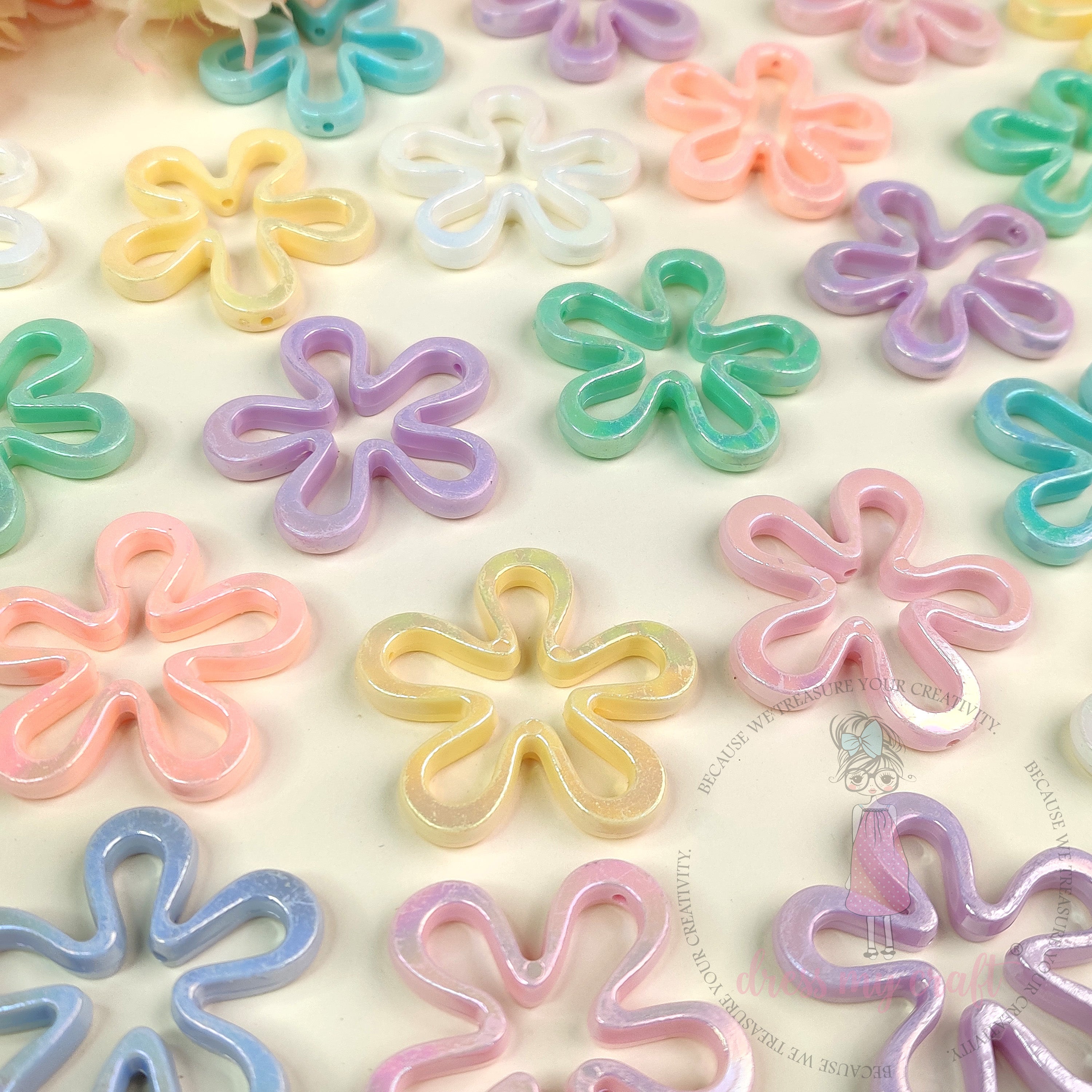 Holographic Wavy Bloom Beads
