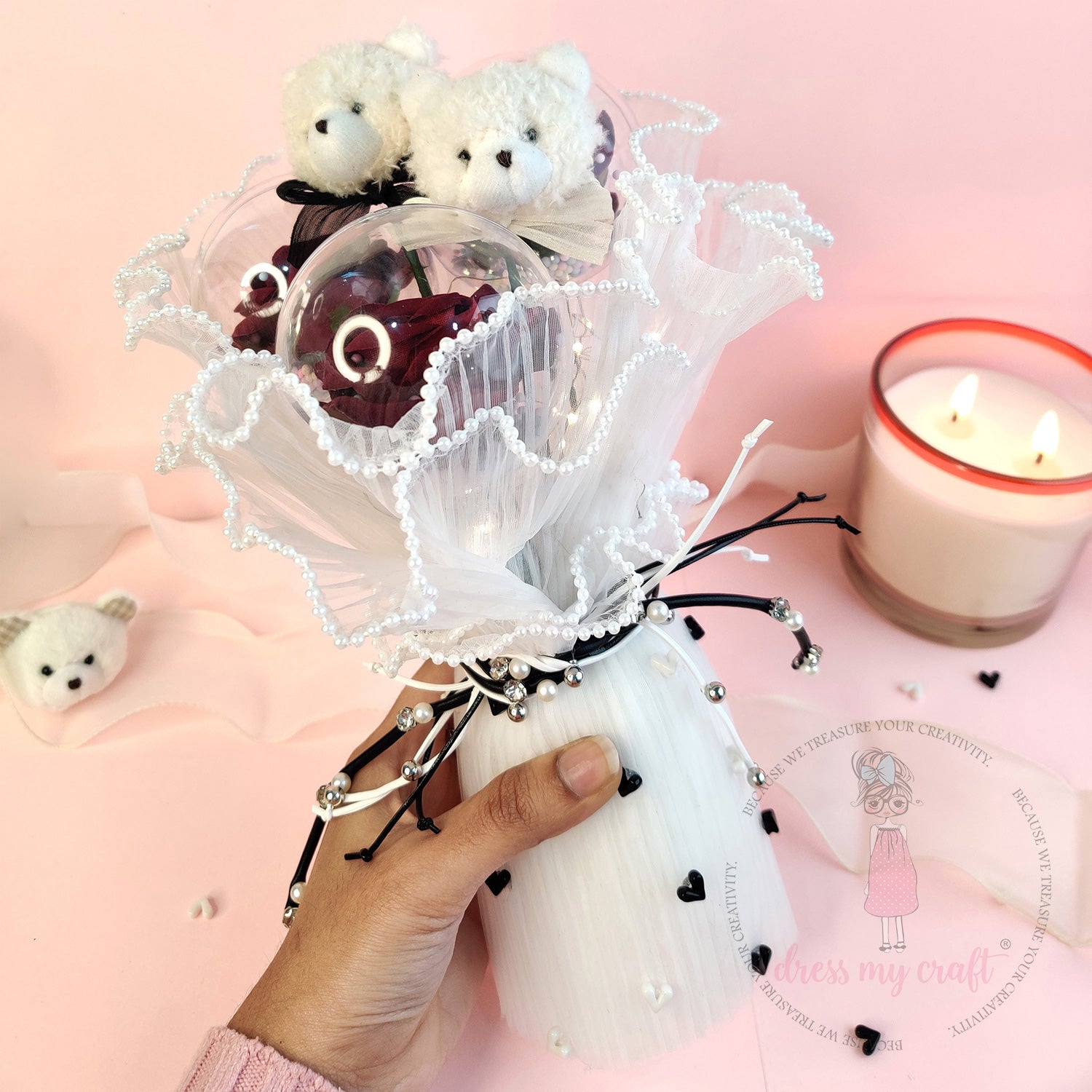 Teddy Rose Bouquet With Lights