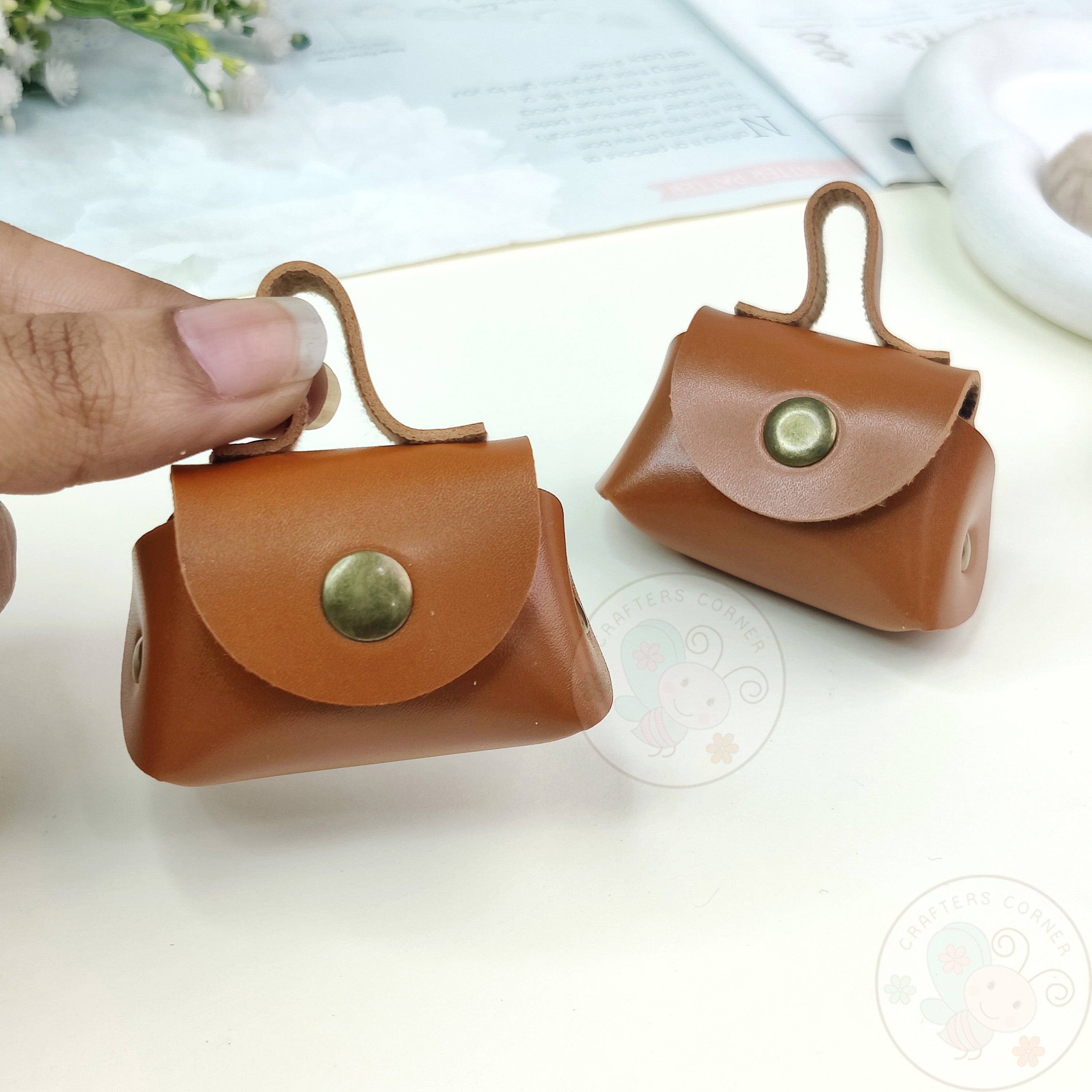Mini Bag Style Leather Coin Purse – Tan Brown