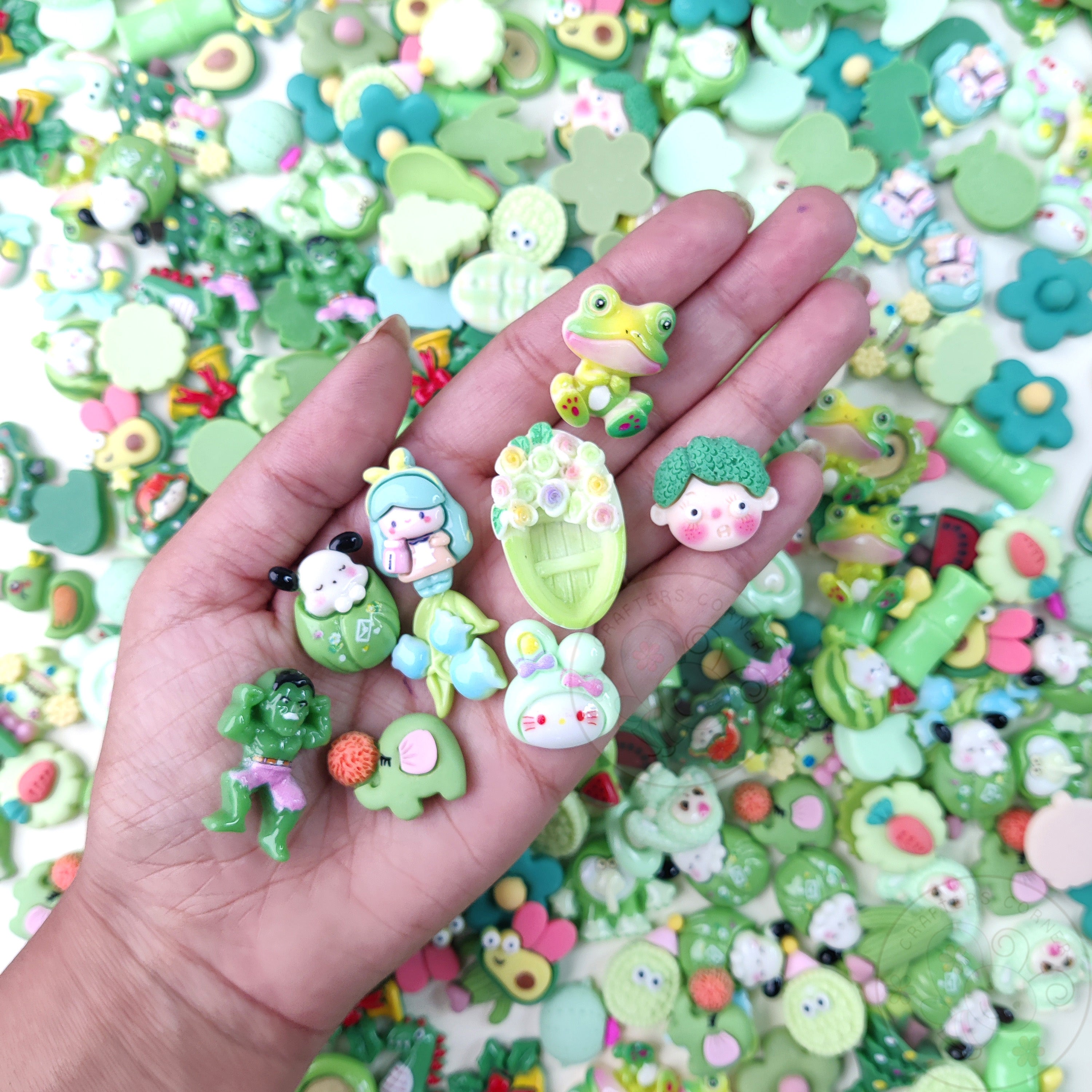 Green Family - Mix Flatback Cabochons Value Pack - Vol 2