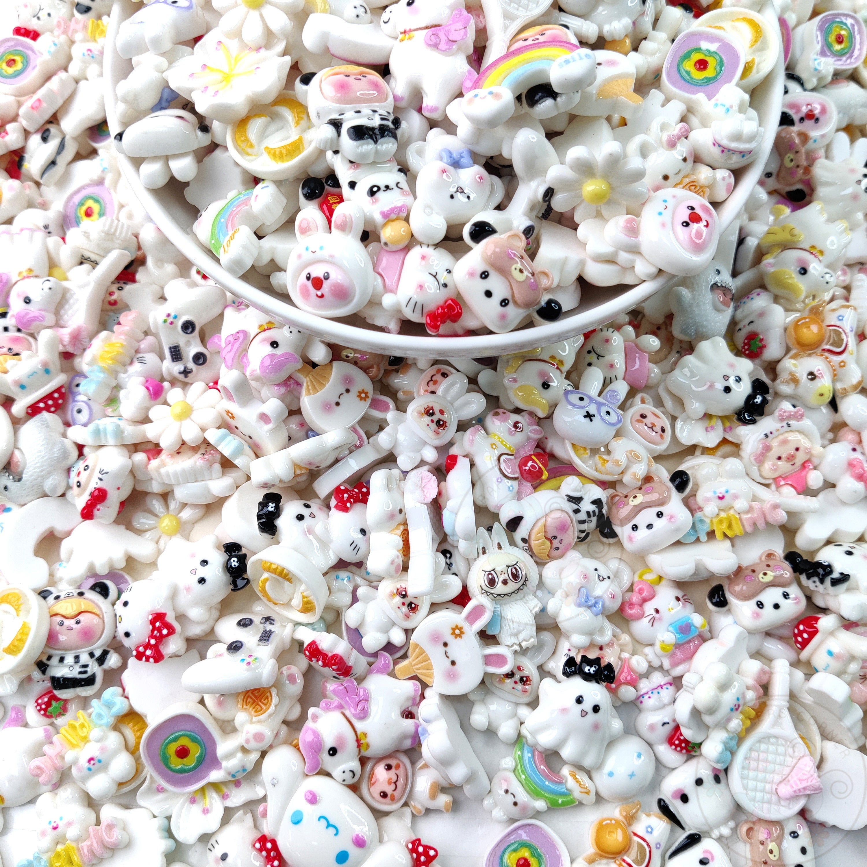 White Family - Mix Flatback Cabochons Value Pack - Vol 2