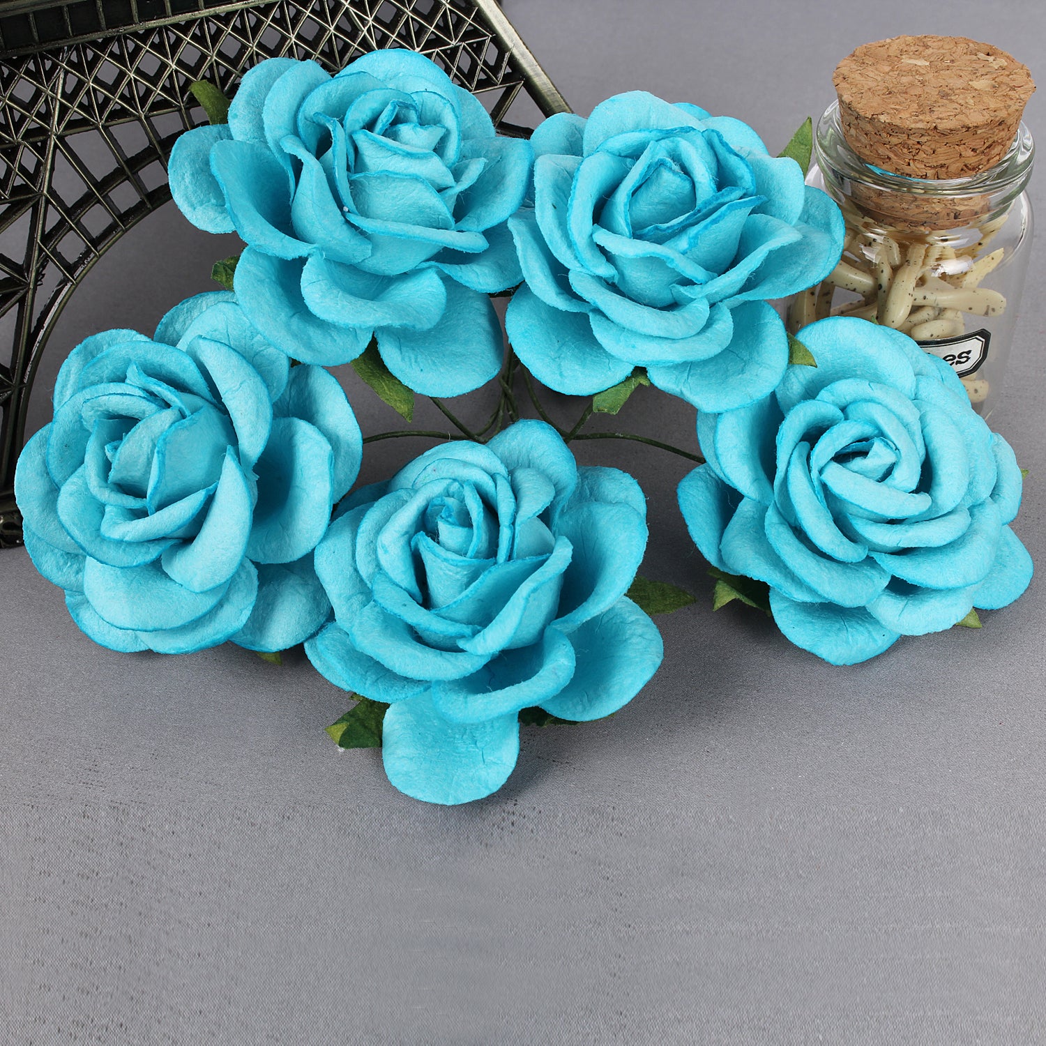 Firozi Blue - Mulberry Curved Roses