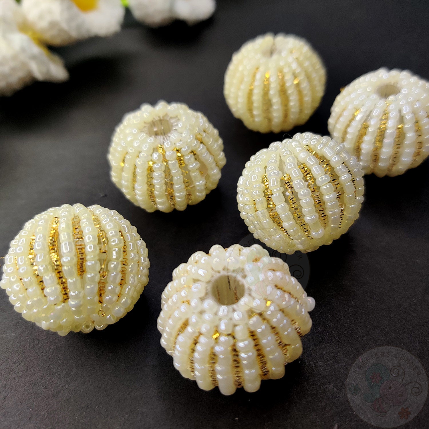 Royal Pearl Ball Bead - Big