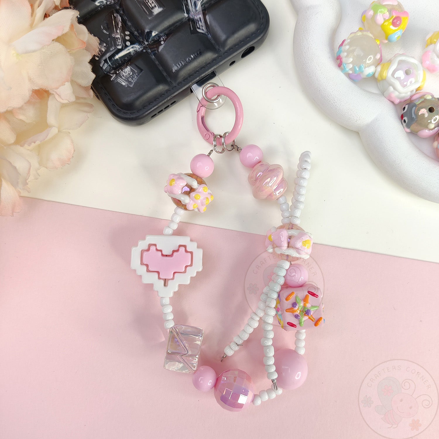 Handmade Kawaii Mobile Charm - Pink Pixel Heart
