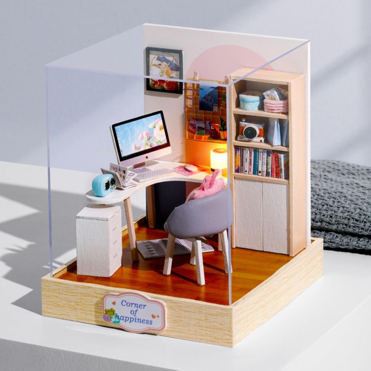 DIY World Of Creativity Miniature Kit