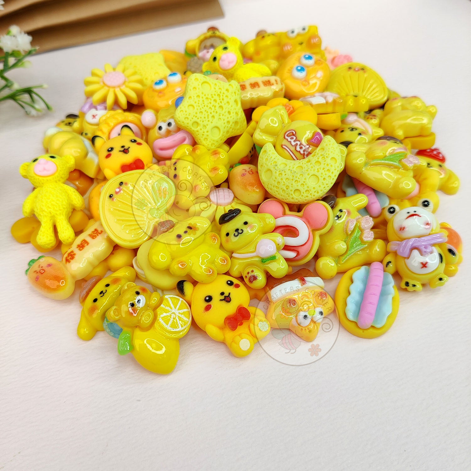 Yellow Family - Mix  Flatback Cabochons Value Pack