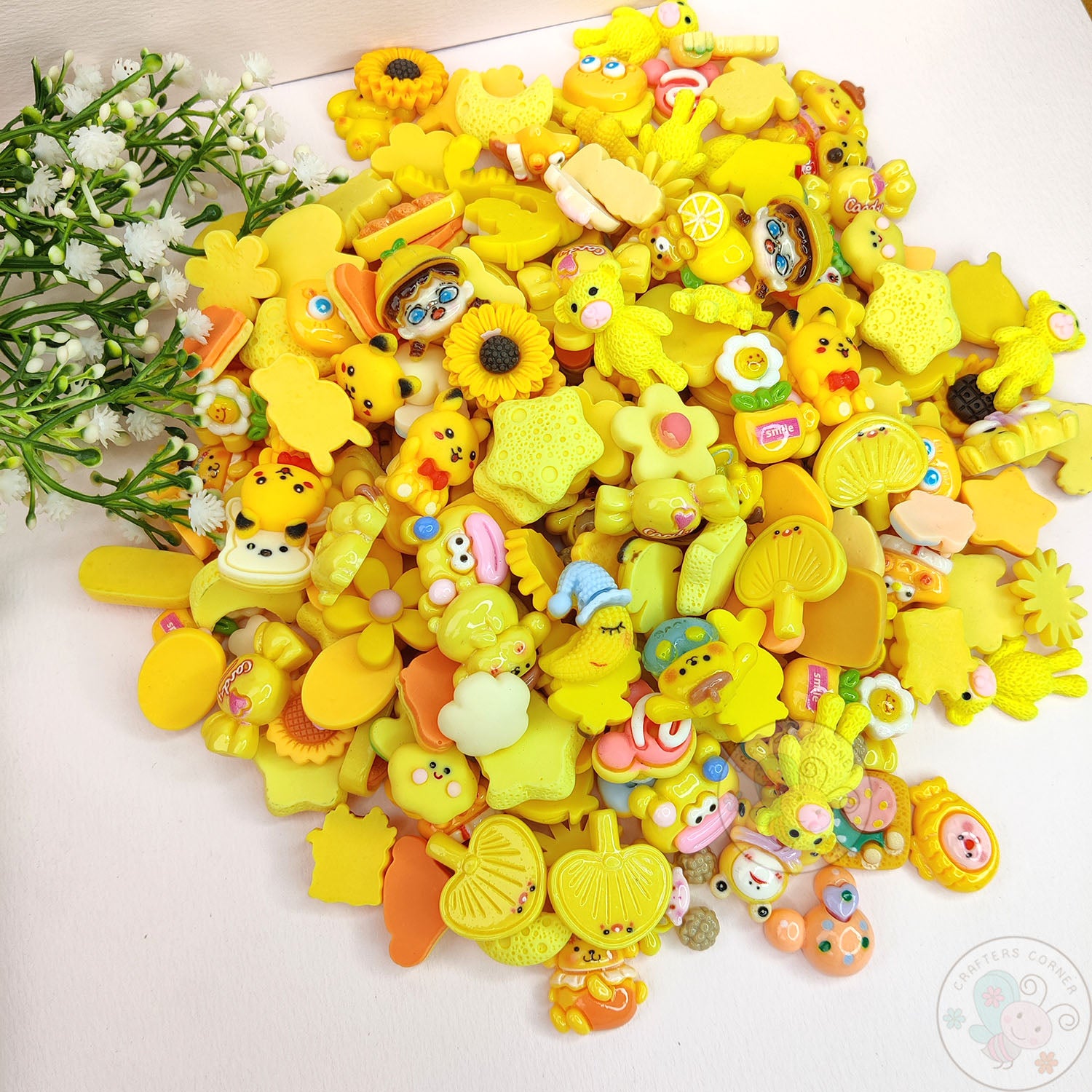Yellow Family - Mix  Flatback Cabochons Value Pack