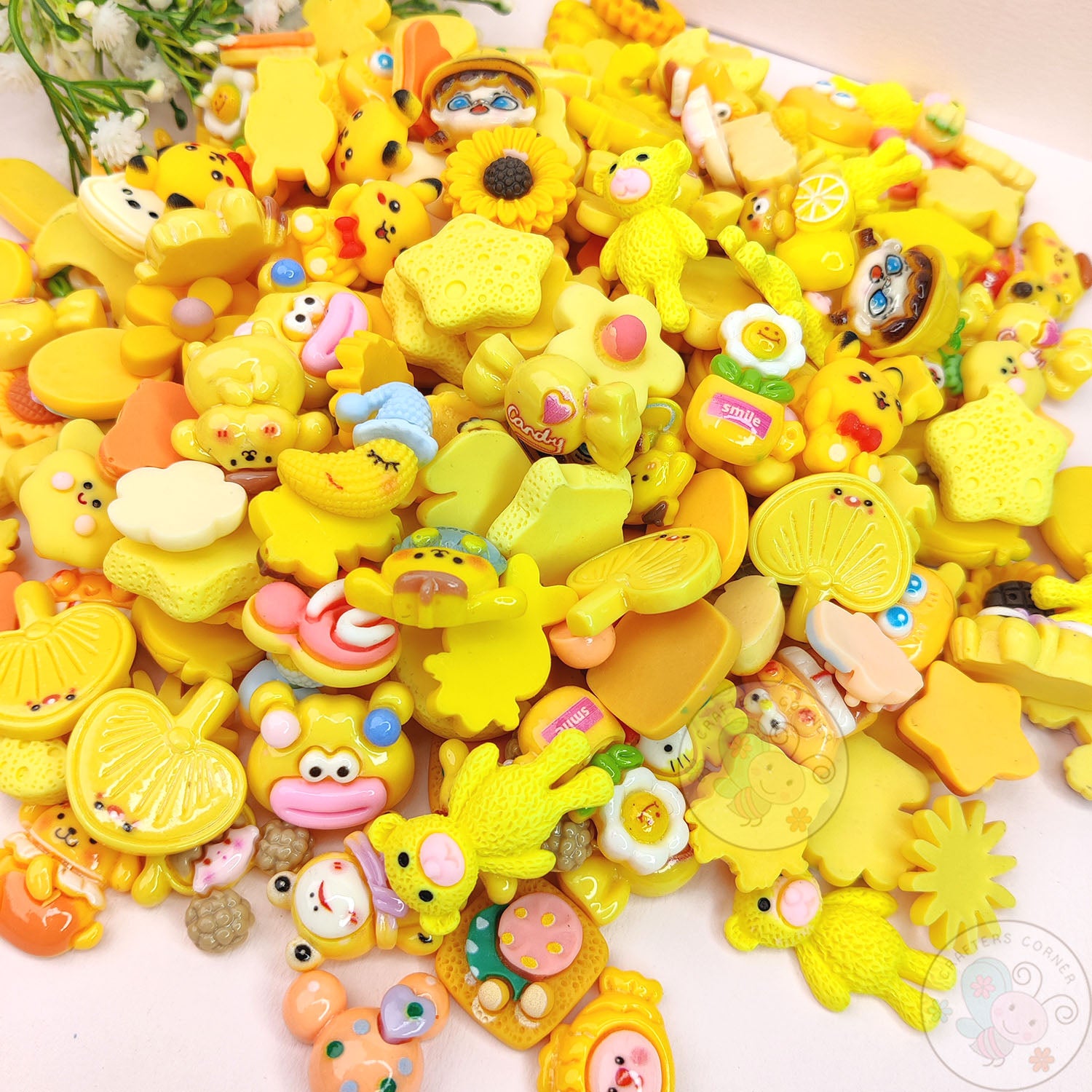 Yellow Family - Mix  Flatback Cabochons Value Pack