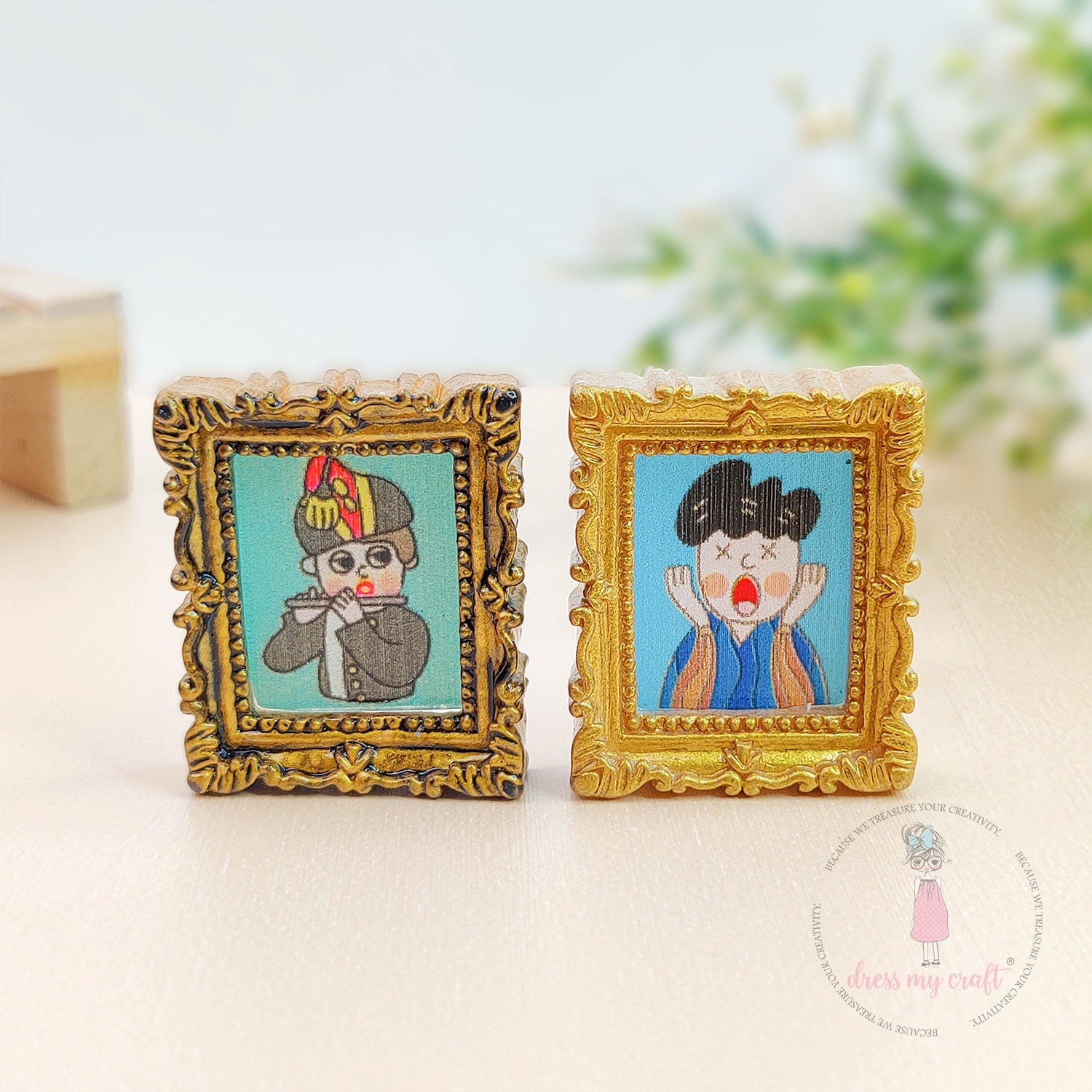 Miniature Masterpiece Painting Frames - Golden