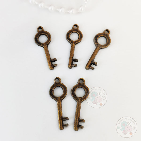 Love key Charm