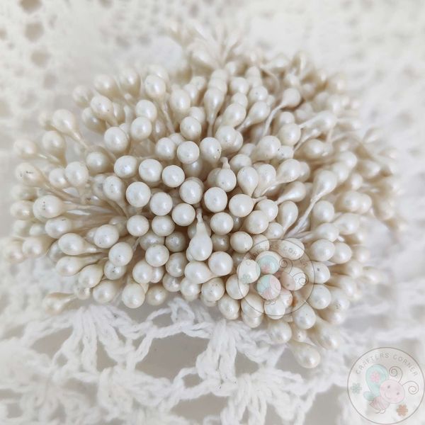 Pearl Thread Pollen - White