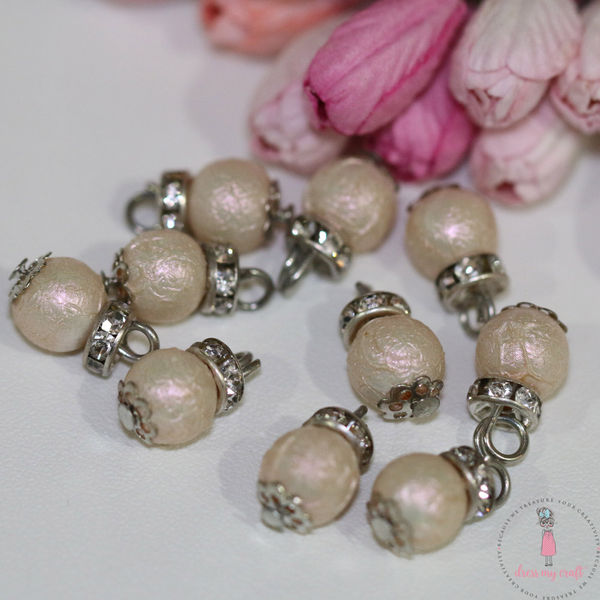 Round Hanging Pearls - Golden