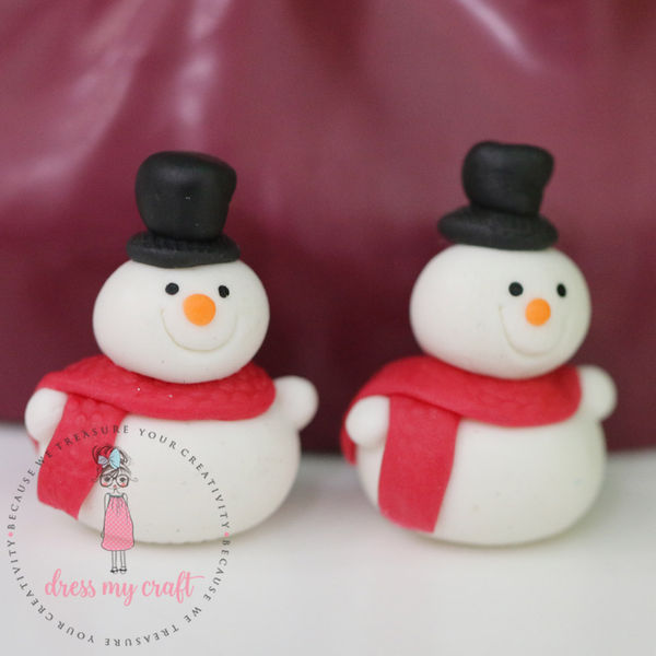Miniature Figure Snowman With Hat