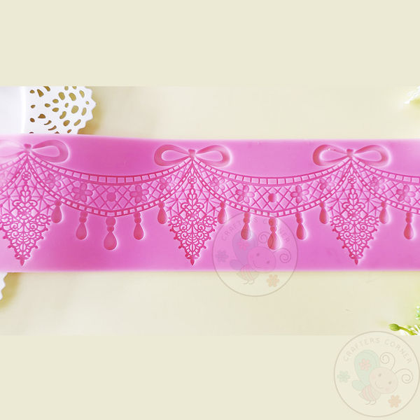 Chandelier Border - Fondant Lace Mould