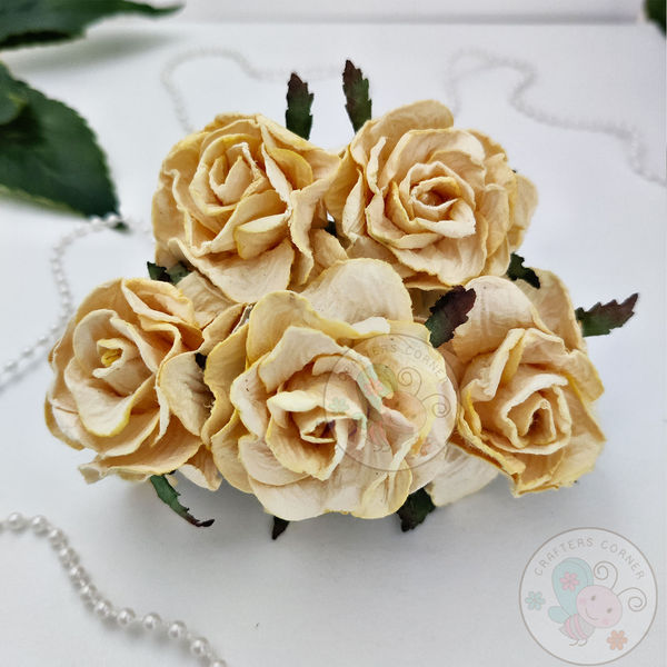 Embossed Roses - Light Yellow